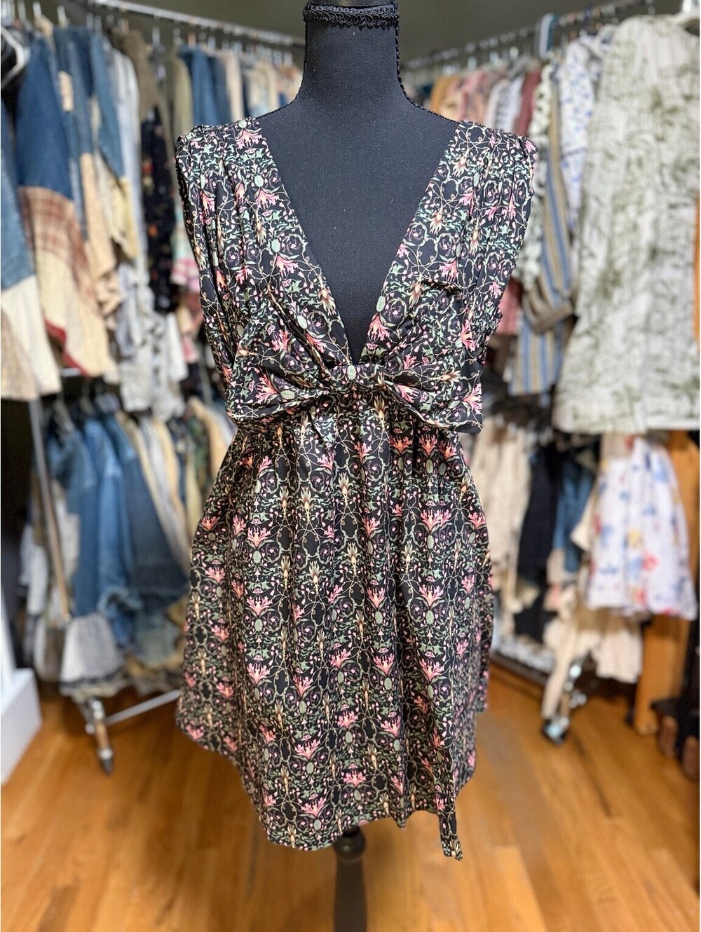 MEET ME IN SANTORINI Indigo Garden Bow Mini Dress Floral NWT Medium